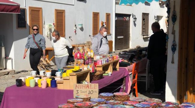SIĞACIK KALEİÇİ PAZARI YENİDEN KURULDU