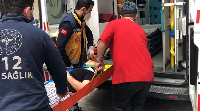 Tartıştığı eşini bıçakladı sonra polisi aradı