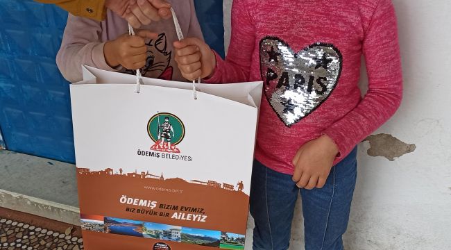 UZAKTAN EĞİTİME GÖNÜLDEN DESTEK
