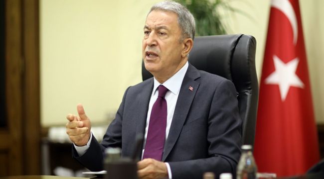 Akar, TSK komuta kademesi ile Libya'ya gitti