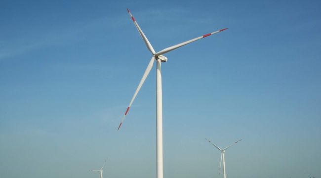 Aliağa, Yenilenebilir Enerji Yatırımlarıyla Dikkat Çekiyor