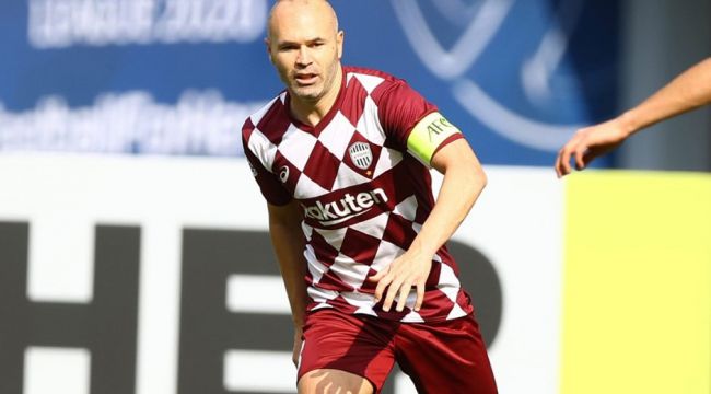 Andres Iniesta 4 ay forma giyemeyecek