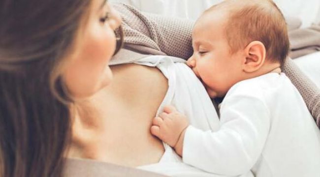 Anne sütü obezite riskini düşürüyor