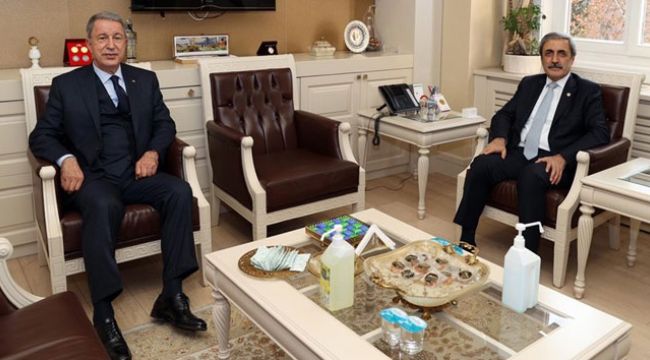 Bakan Akar'dan Yargıtay'a ziyaret