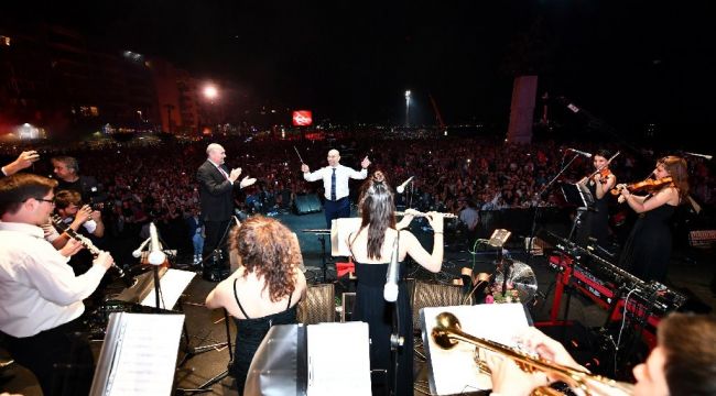 BAŞKAN SOYER’DEN SANATÇILAR İÇİN EYLEM PLANI