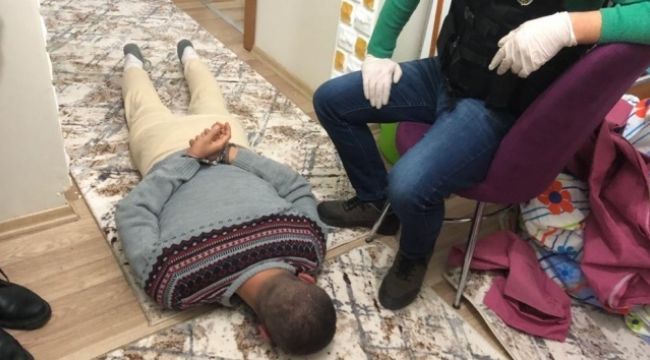 Başkent'te zehir tacirlerine şafak baskını