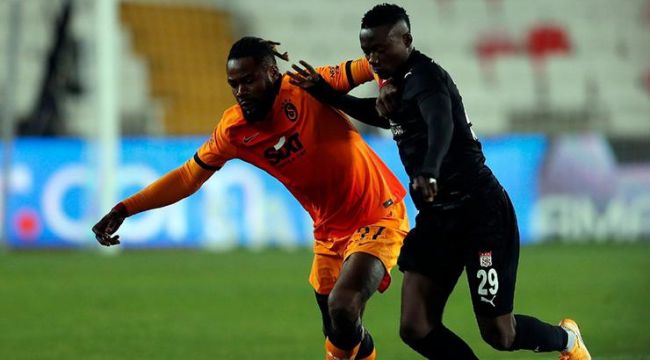 Galatasaray'da Luyindama'dan sürpriz hamle!