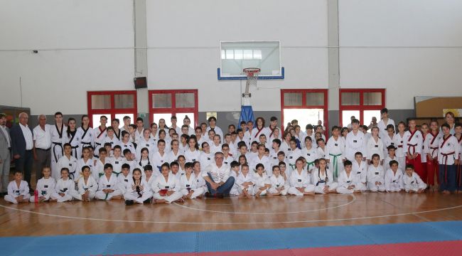 GAZİEMİRLİ SPORCULAR MADALYALARI TOPLADI