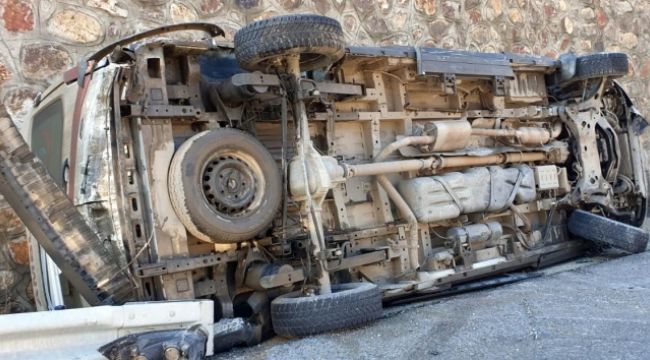 Gümüşhane'de ambulans kaza yaptı