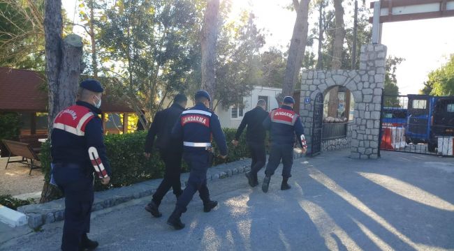 İZMİR'DE DOLANDIRICILIK OPERASYONU