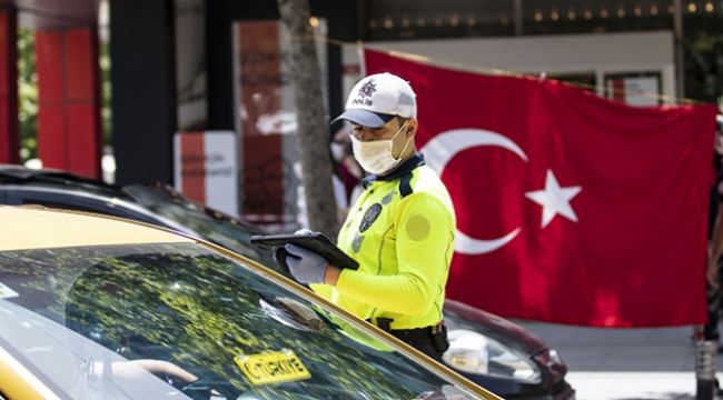 İZMİR'DE GENİŞ ÇAPLI KORONA VİRÜS DENETİMİ