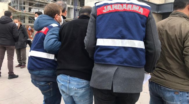 İZMİR MERKEZLİ 3 İLDE FETÖ OPERASYONU