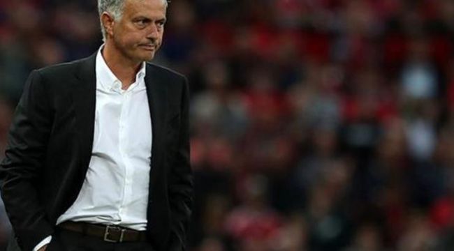 Jose Mourinho ayın teknik adamı