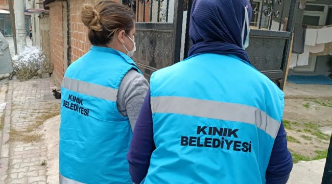 KINIK BELEDİYESİ’NDEN HİJYEN VE ERZAK PAKETİ