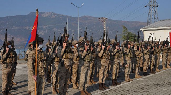 Komandolar dualarla Suriye'ye uğurlandı