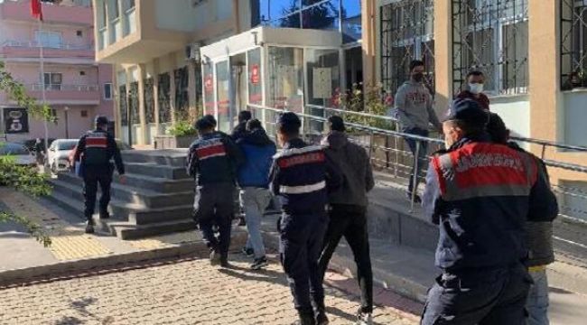 'Korona testi yapacağız' diyerek yaşlı kadının altınlarını çaldılar