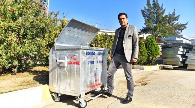 KORONA VİRÜSE KARŞI PEDALLI KONTEYNER