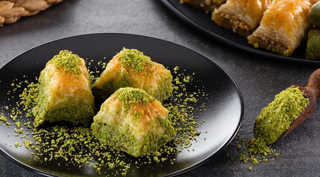 Koronavirüs baklavayı da vurdu