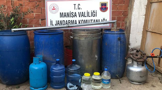 Manisa'da 425 litre sahte içki ele geçirildi
