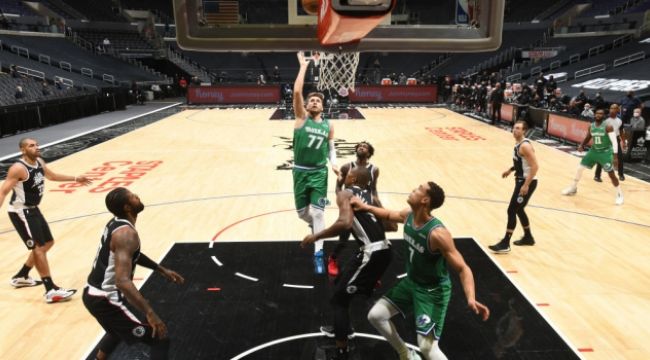 NBA’de tarihe geçen fark!