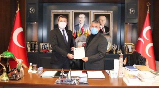 ÖDEMİŞ'İN BAĞIMSIZ MECLİS ÜYESİ MHP'YE KATILDI