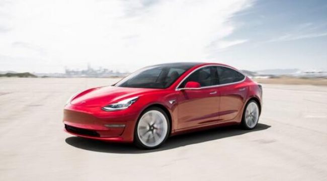 Tesla araçlarında üretim büyük bir problem