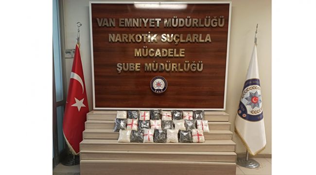 Van'da 23 kilo 105 gram metamfetamin ele geçirildi