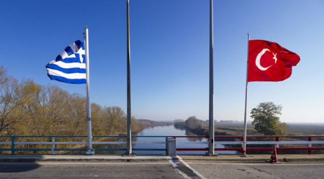 Yunanistan'dan yeni askeri hamle