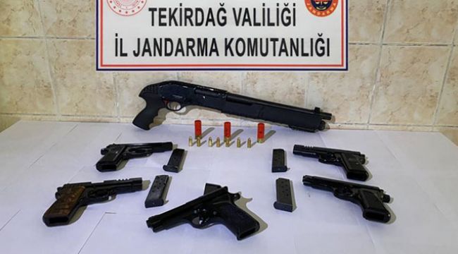 Araçtan cephane çıktı