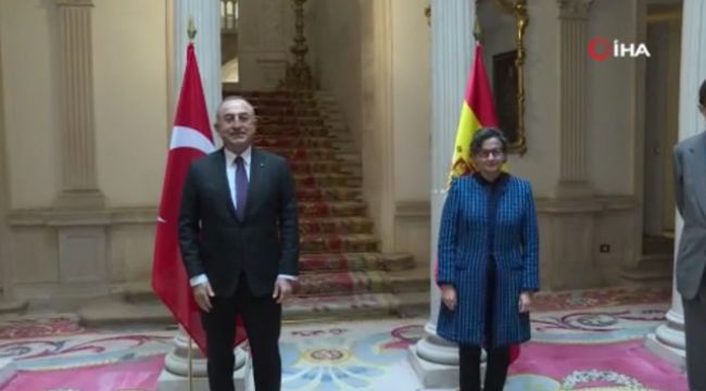 Bakan Çavuşoğlu, İspanyalı mevkidaşı Laya ile görüştü