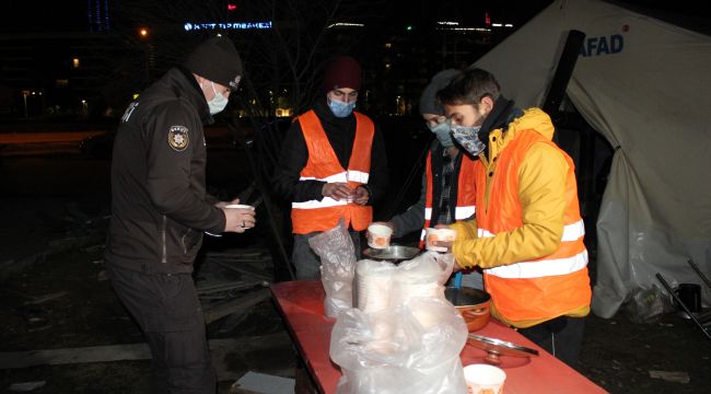 BEKÇİNİN 'ÜŞÜYORUZ' PAYLAŞIMI HAREKETE GEÇİRDİ