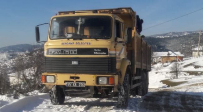BERGAMA’DA SÜT İÇİN YOLLARA TUZ DÖKÜLDÜ