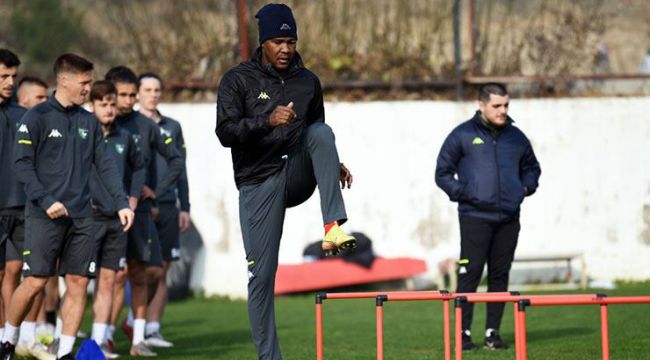 Denizlispor'a Galatasaray maçı öncesinde Rodallega müjdesi!