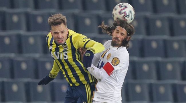 Fenerbahçe'de Filip Novak 1 ay sonra sahada