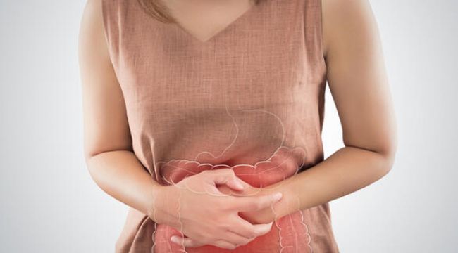 Geçirgen bağırsak sendromu nedir, tedavisi nasıl yapılır?