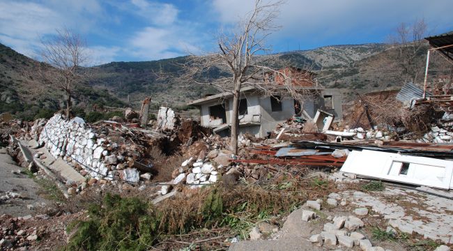 HEYELAN BÖLGESİNDEKİ YARIKLAR DERİNLEŞTİ
