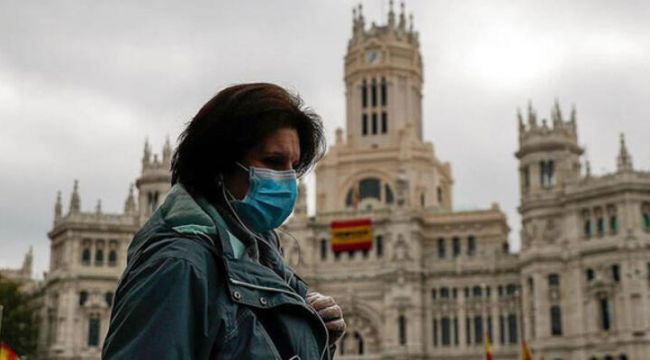 İspanya'da vaka artışları alarm veriyor