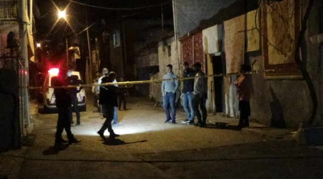 İZMİR'DE SİLAHLI SALDIRGANLAR 2 ÇOCUĞU YARALADI