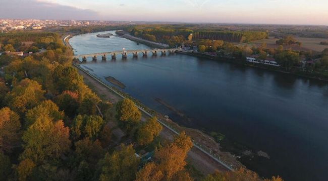 Meriç Nehri son ayların en yüksek seviyesine yükseldi
