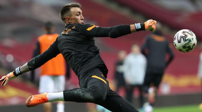 Muslera'ya 1+1 yıllık teklif