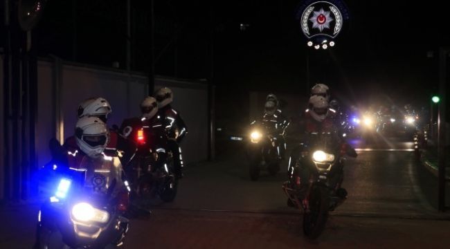 Oto hırsızlık çetesine operasyon