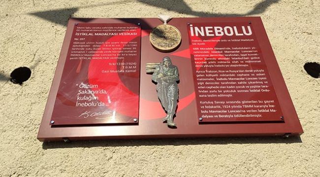 Tarihi İnebolu Sokağı'ndaki pano yenilendi