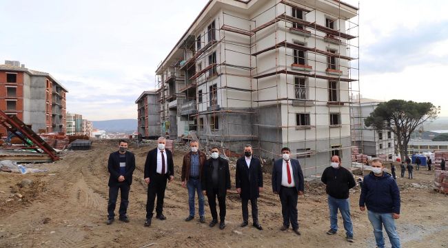 TOKİ BERGAMA KONUTLARI HIZLA YÜKSELİYOR