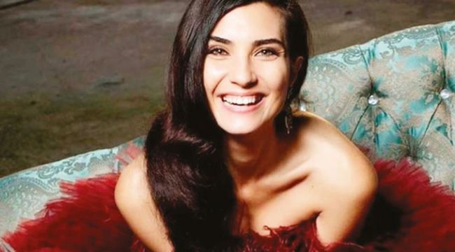Tuba Büyüküstün setlere nasıl döndü?