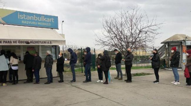 Uygulamaya 3 gün kala akbil bayilerinde HES kodu kuyruğu