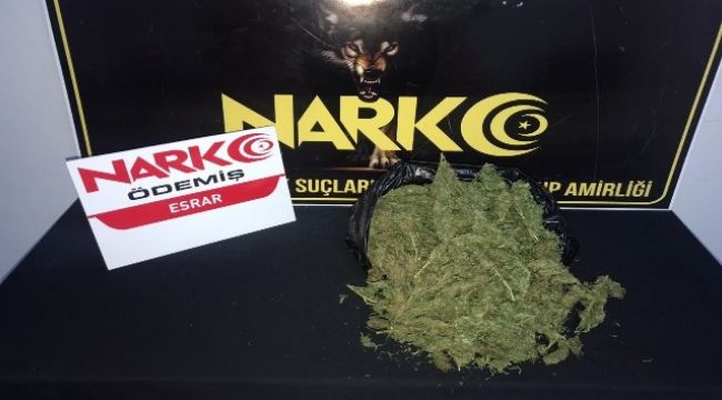 UYUŞTURUCU TACİRİ POLİSLER TARAFINDAN YAKALANDI