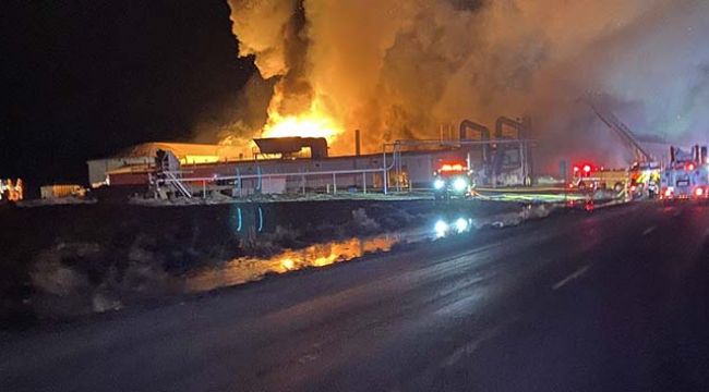 Washington eyaletinde fabrikada korkutan yangın