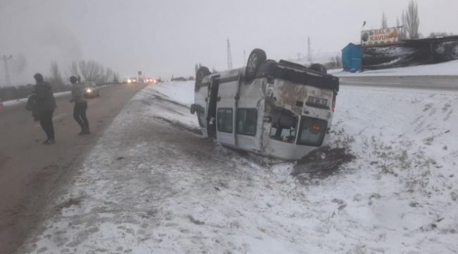 Ankara'da minibüs kazası