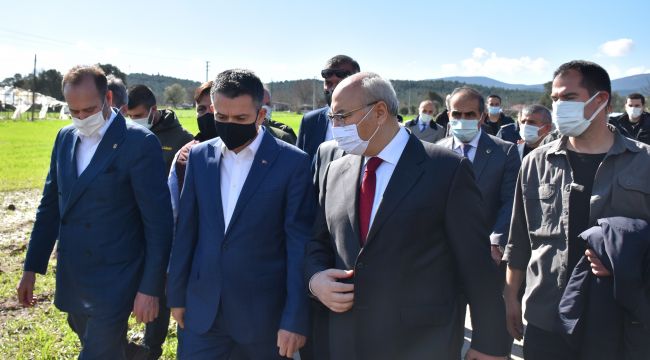 BAKAN PAKDEMİRLİ'DEN ÇİFTÇİLERE ZİYARET