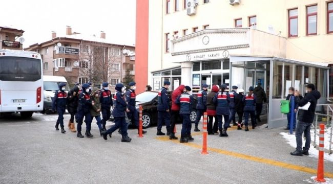 Çağrı merkezi üzerinden 4 milyon liralık vurgun